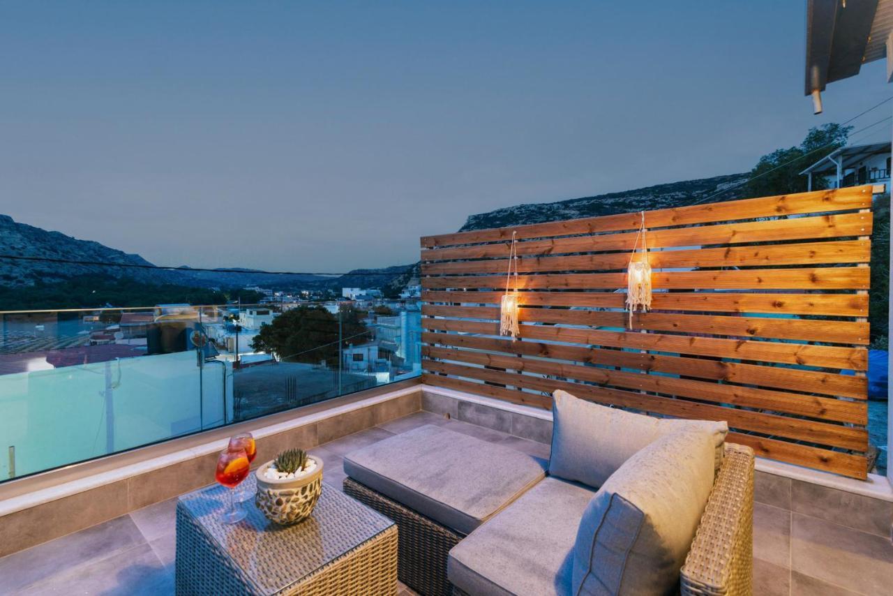 Aphrodite Luxury Accommodation マタラ エクステリア 写真